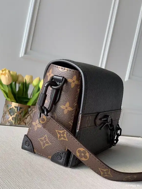 First bags ru LOUIS TRUNK VUITTON SOFT 0515